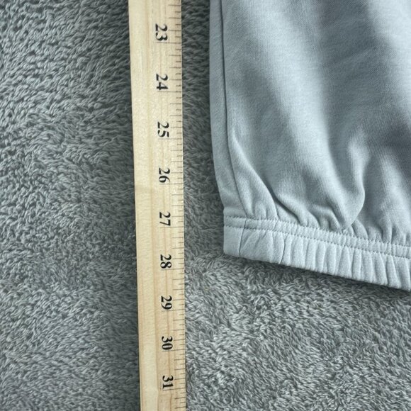 Fila Womens Light Gray Joggers M 60% Cotton 40% Polyester Elastic NWT 0650 - Picture 9 of 12